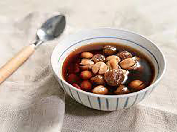 雞血藤薑棗雞肉湯